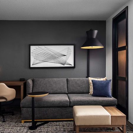 Hyatt Place Dallas North By The Galleria Адисън Екстериор снимка