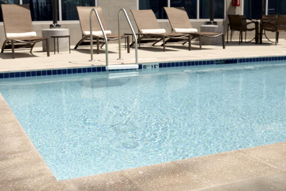 Hyatt Place Dallas North By The Galleria Адисън Екстериор снимка