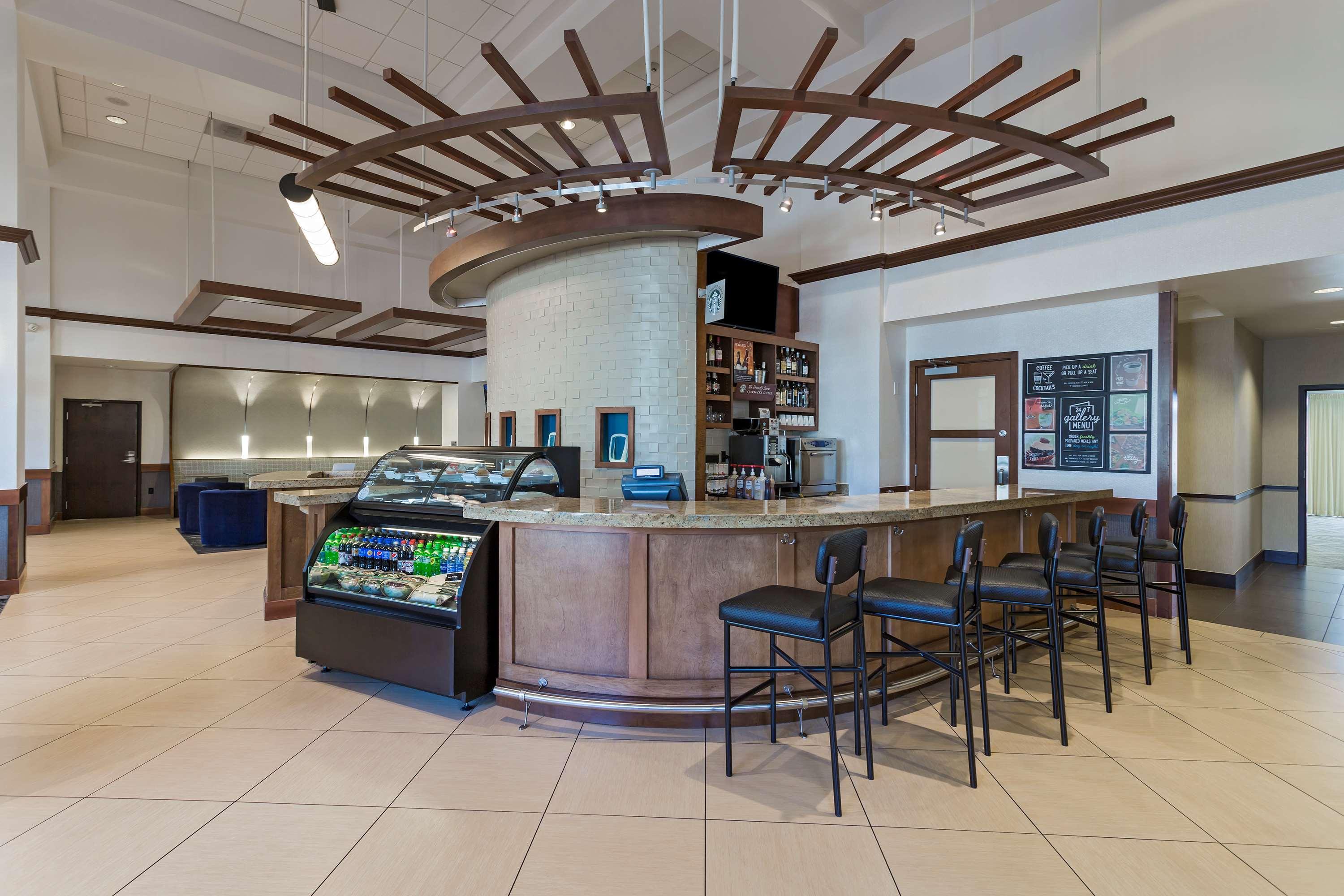 Hyatt Place Dallas North By The Galleria Адисън Екстериор снимка