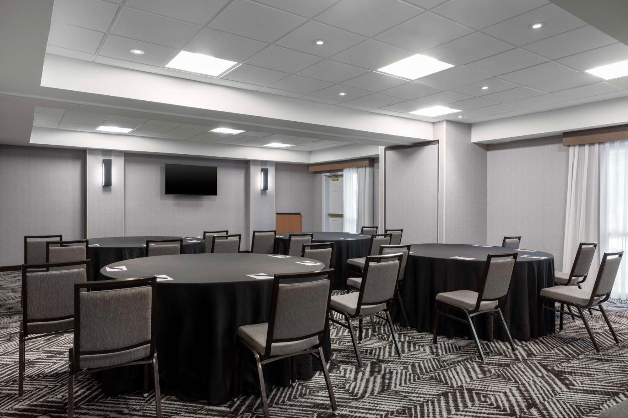 Hyatt Place Dallas North By The Galleria Адисън Екстериор снимка