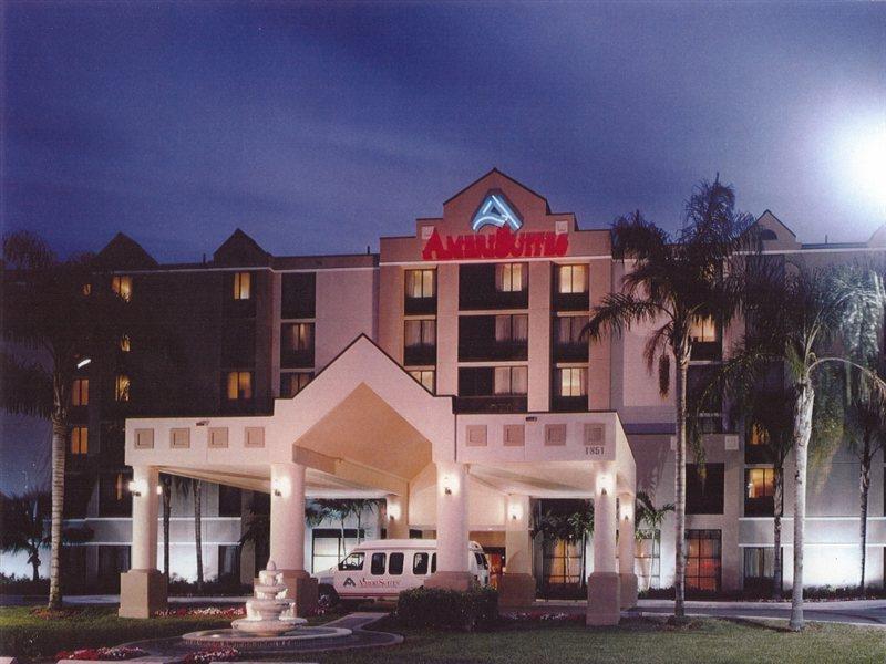 Hyatt Place Dallas North By The Galleria Адисън Екстериор снимка